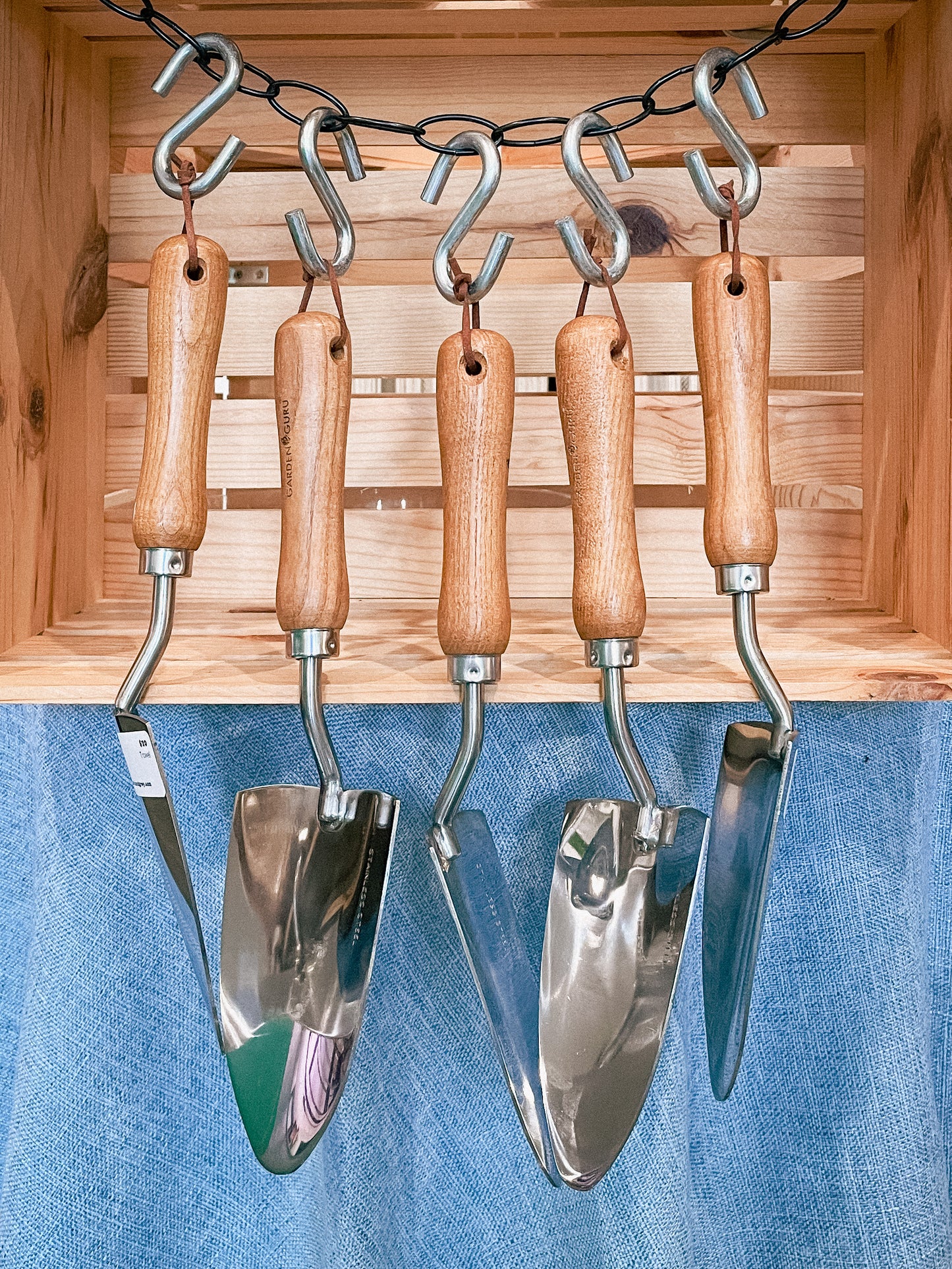 Trowel by Garden Guru