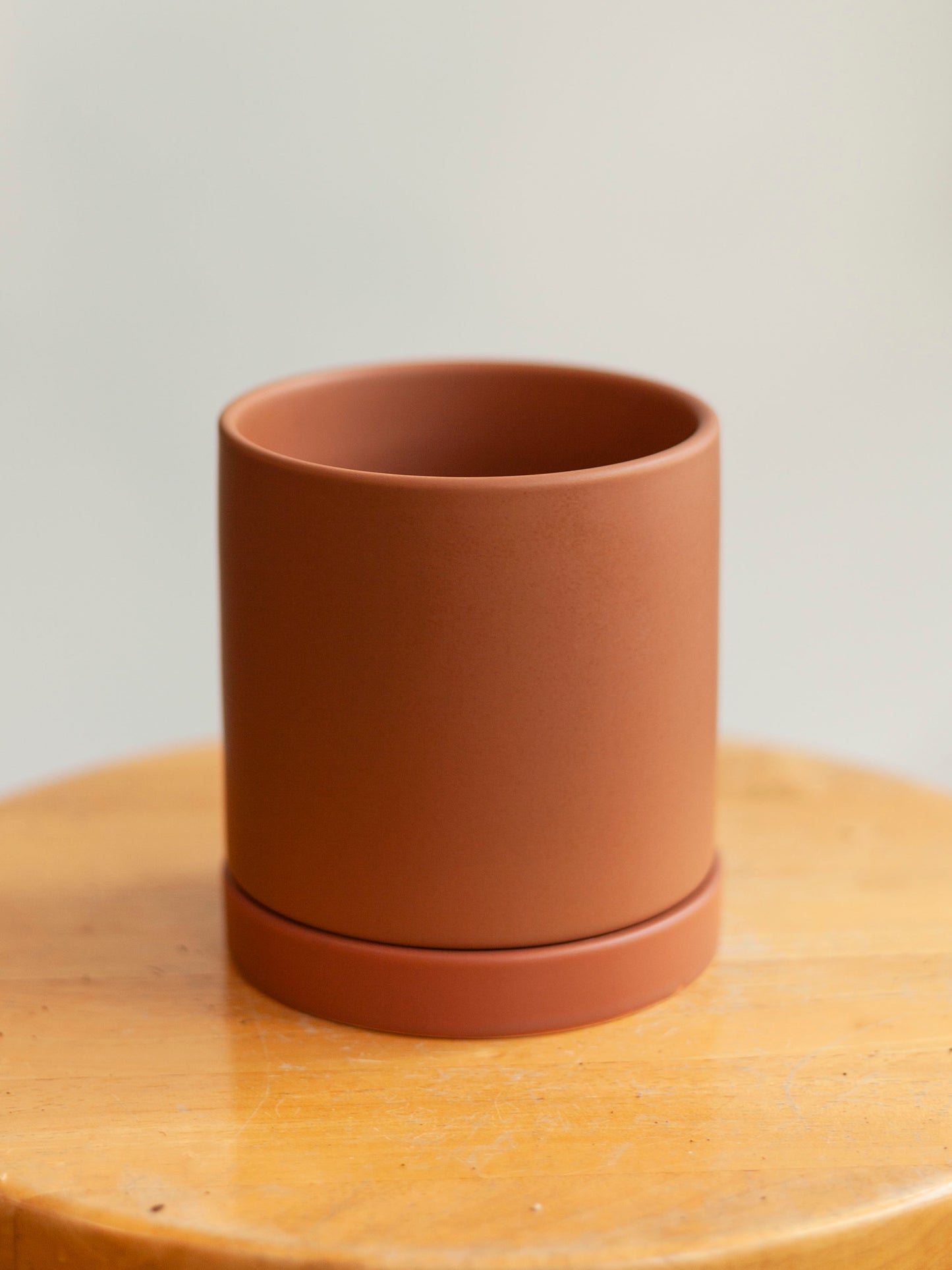 Romey Pot with Saucer (Assorted colors/sizes)